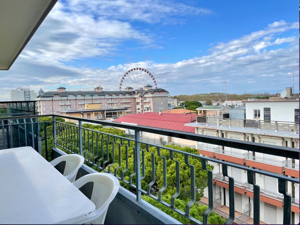 Appartamento Olimpo Carraro Immobiliare Jesolo - Family Apartments Екстериор снимка